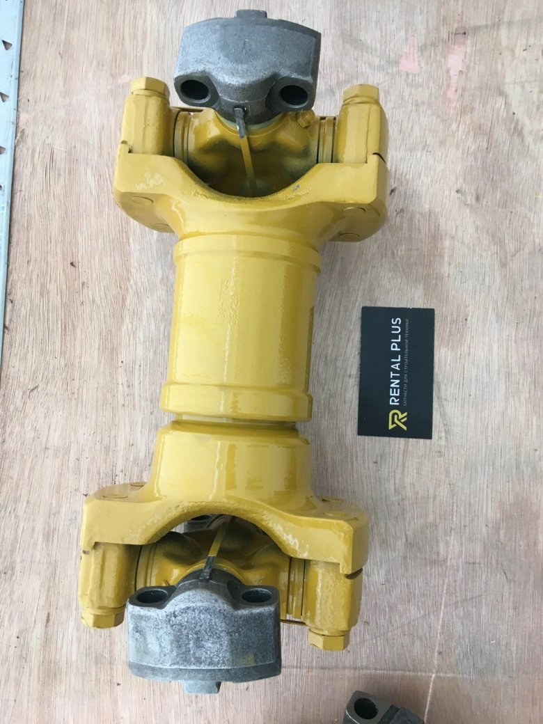 Карданный вал коматсу d355