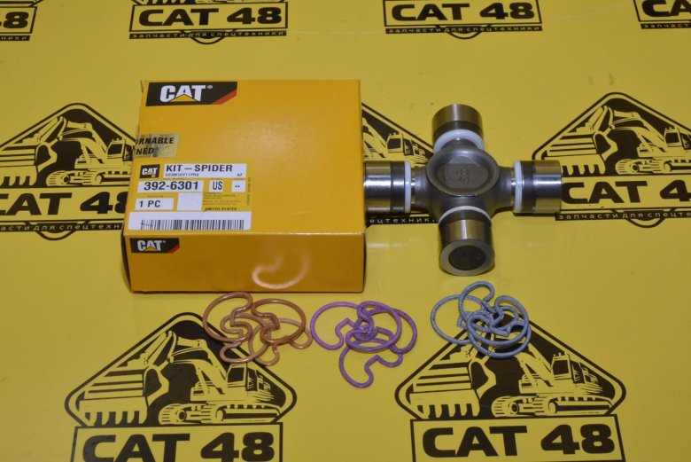Cat 428d крестовина кардана