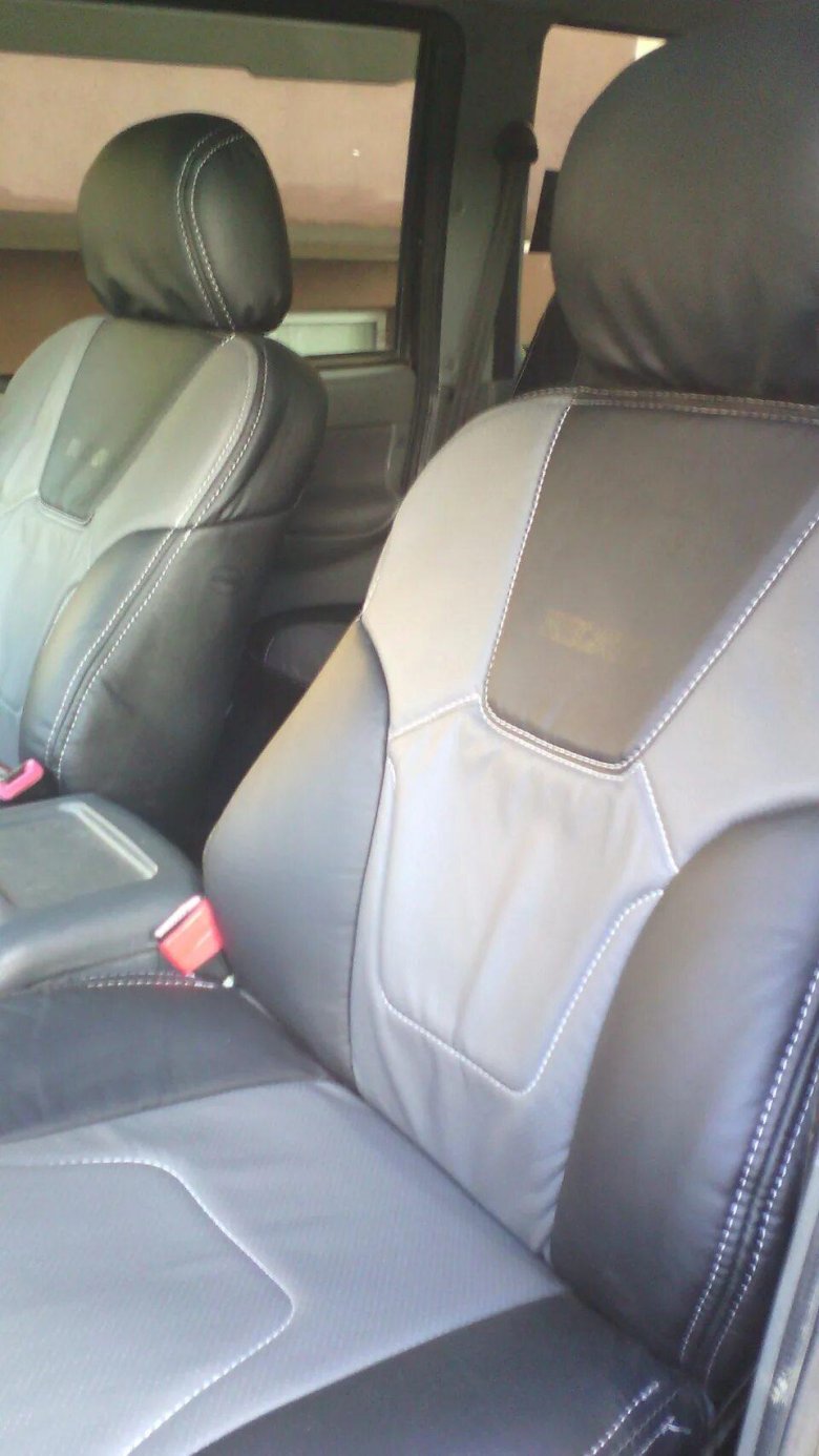 Чехлы УАЗ Патриот 2007 рекаро