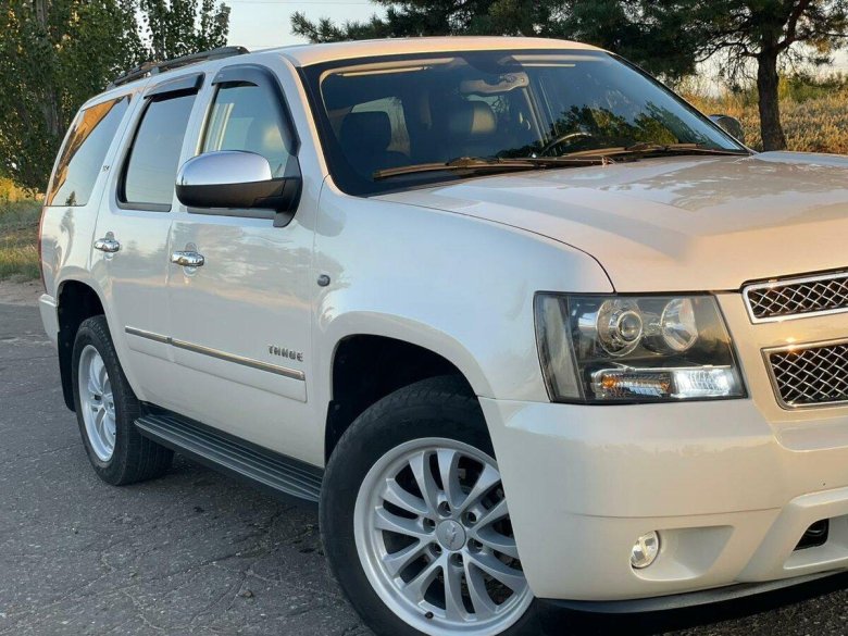 Chevrolet tahoe iii