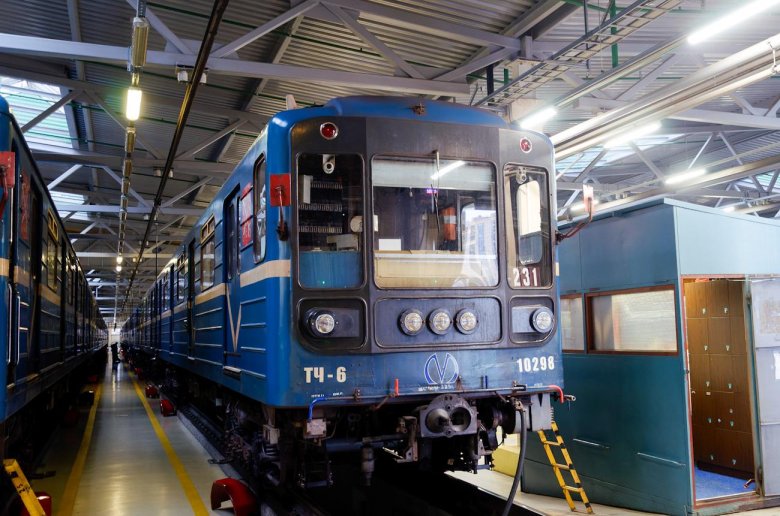 Номерной поезд метро