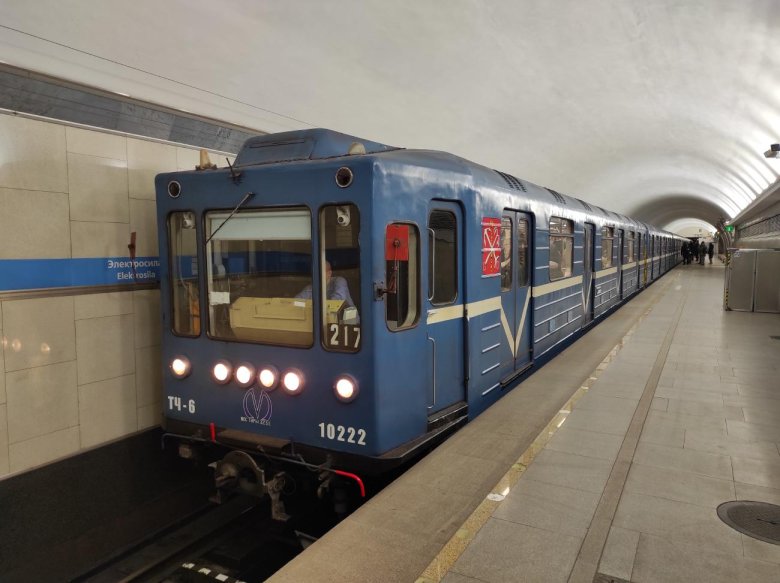 Вагоны метро санкт петербурга