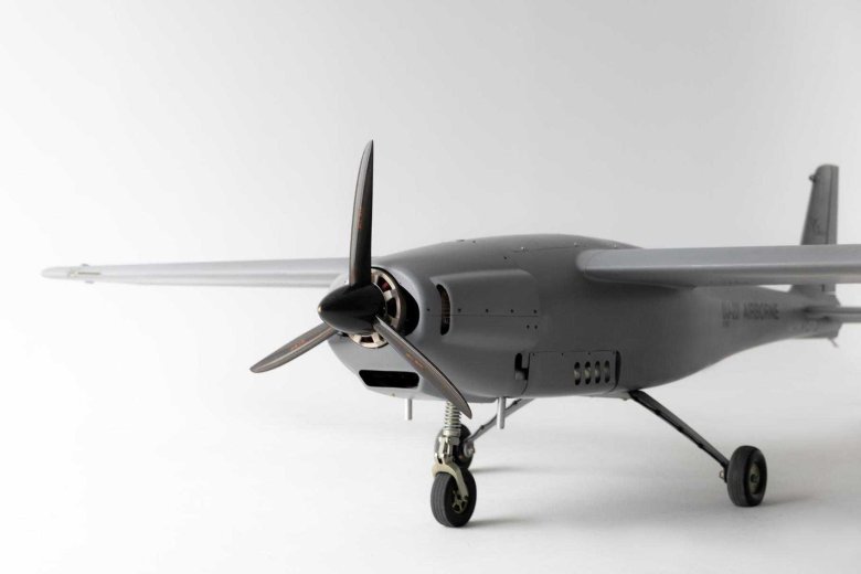 Беспилотник uj-22 Airborne