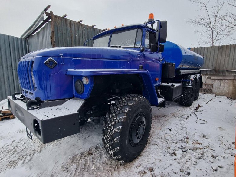 Урал цистерна водовоз