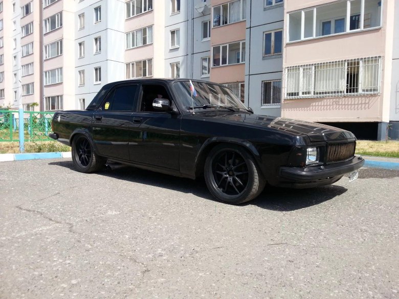 ГАЗ 3102 черная тонированная