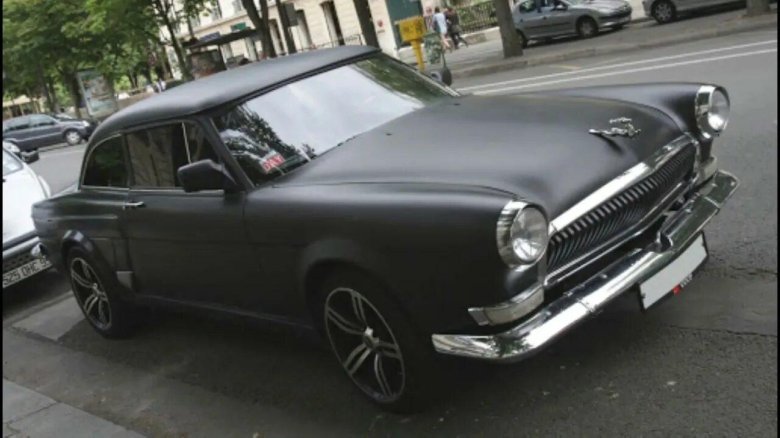 Тюнинговая Волга ГАЗ-21