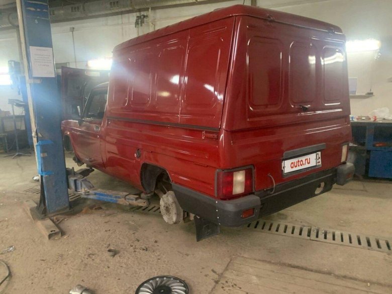 Иж фургон 27175
