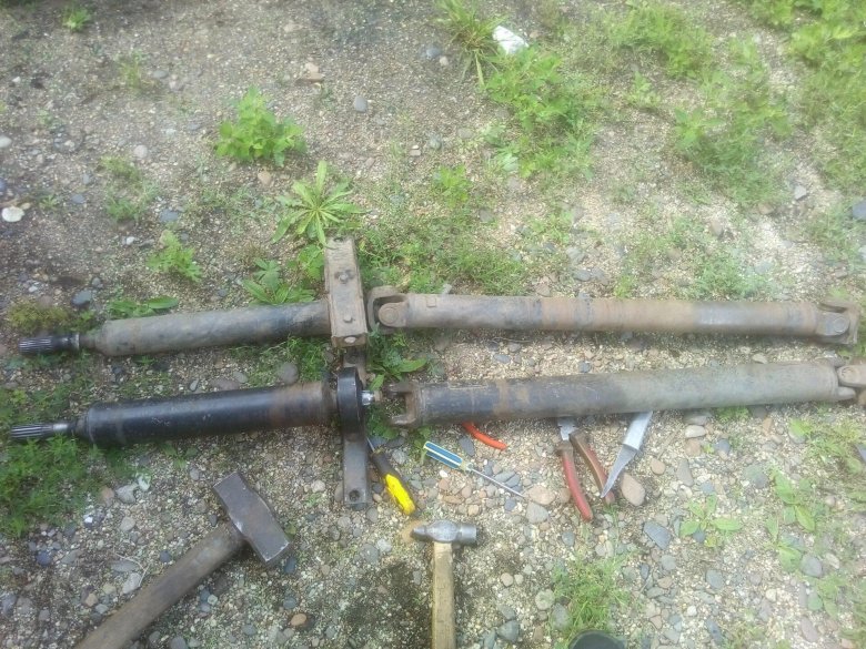 Карданный вал ИЖ 2126
