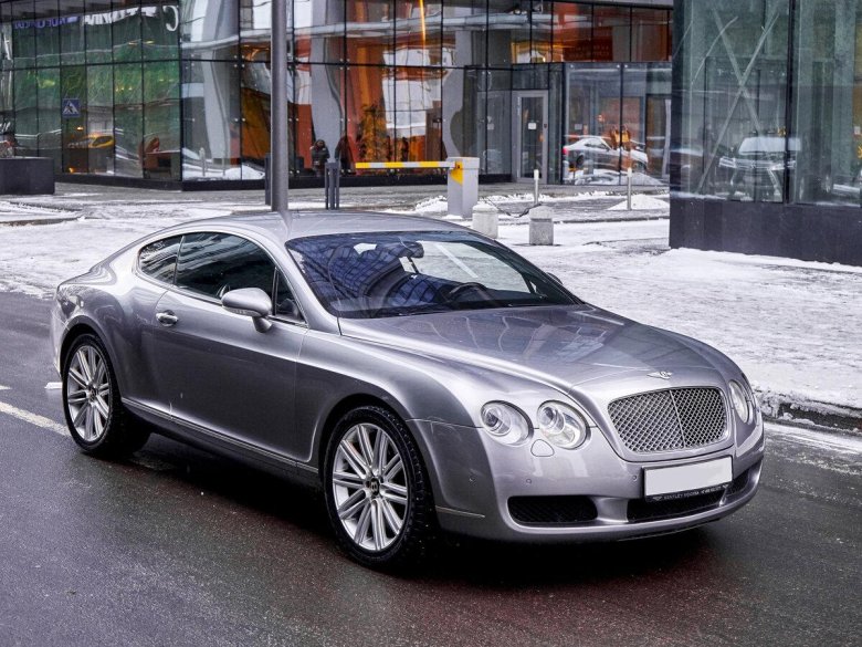 Машина bentley continental gt