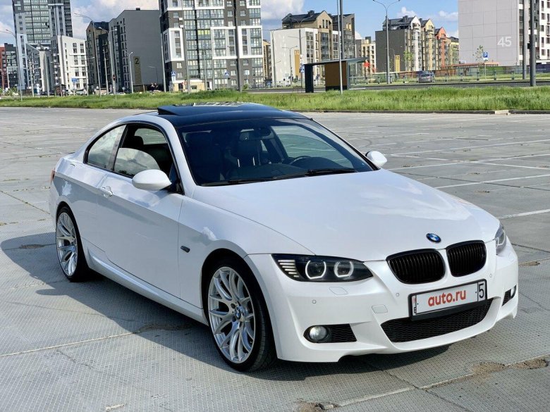BMW 328 2009
