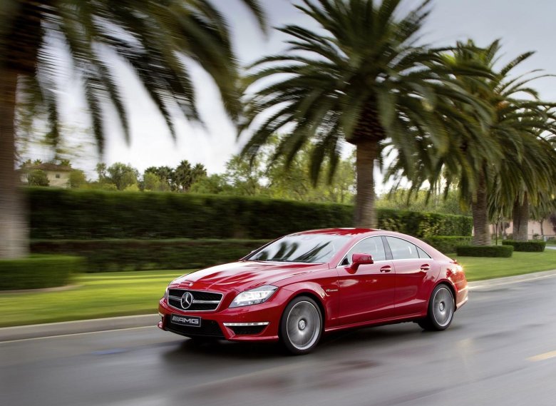 Mercedes benz cls 63 amg 2012