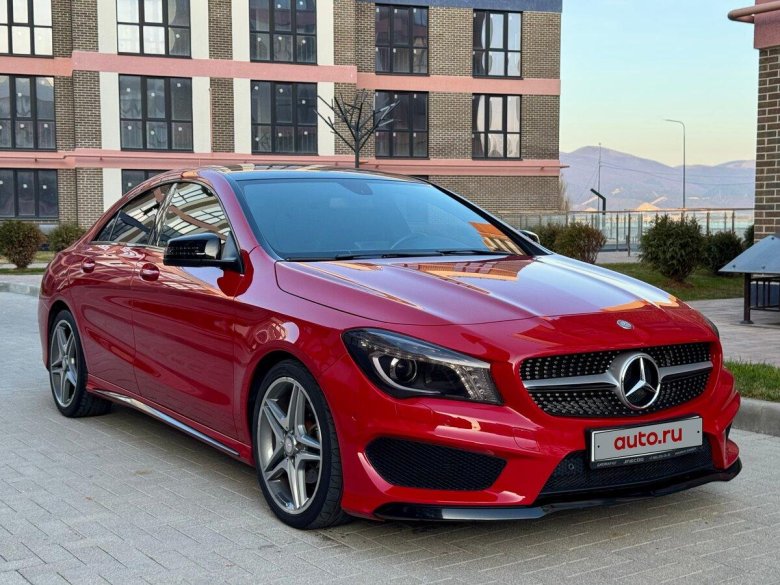 Mercedes benz cla 200