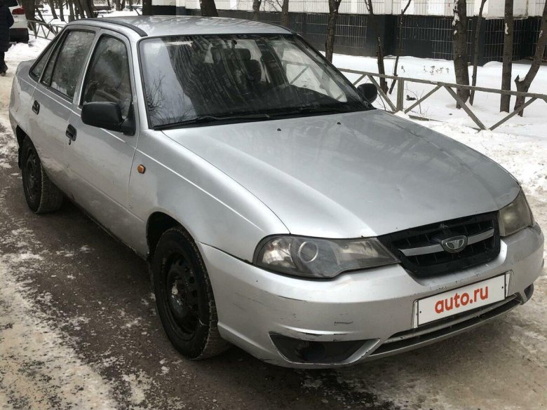 Daewoo nexia 2015 серебристый