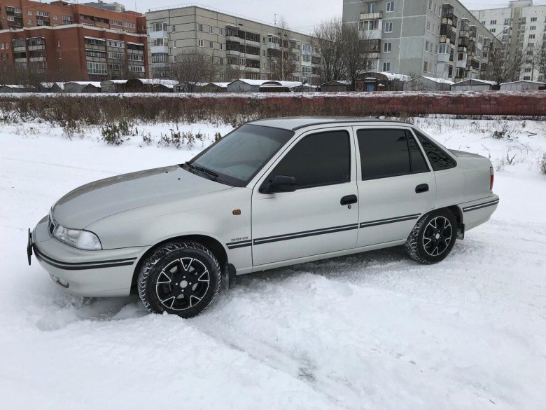 Дэу Нексия 2007 серебристая