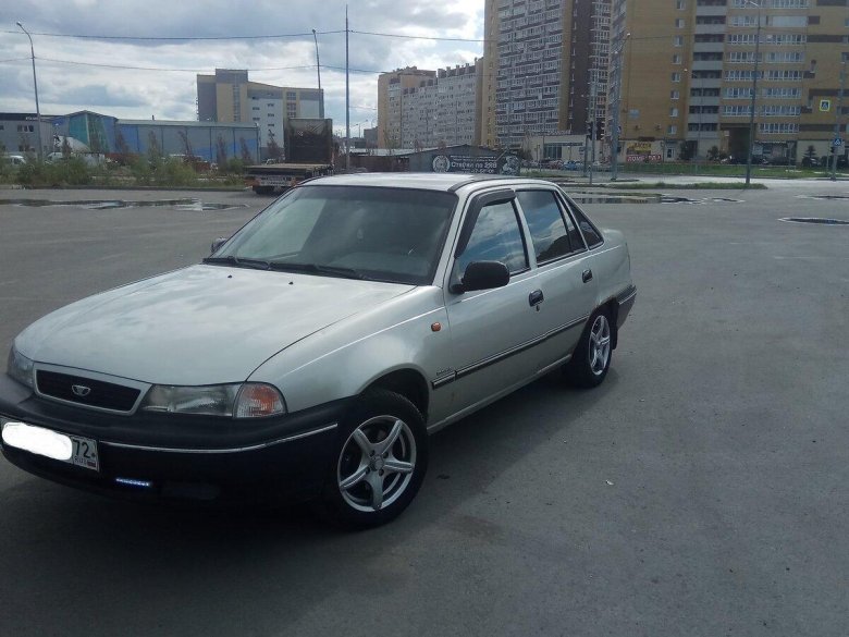 Дэу Нексия 2007 серебристая