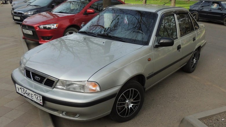 Краска Daewoo Nexia n100