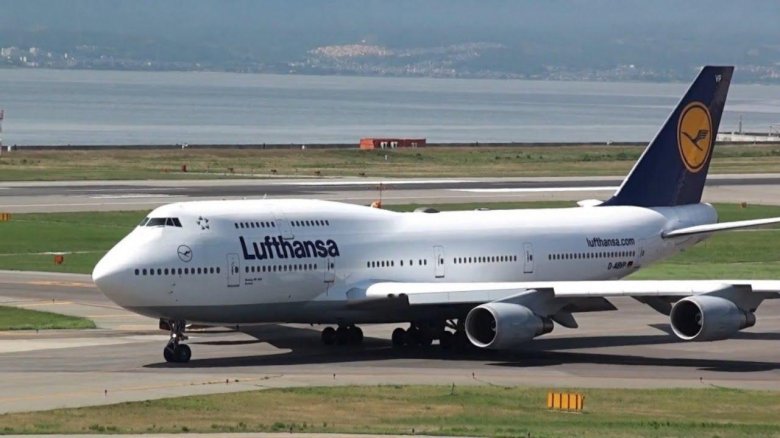 Boeing 747 джамбо