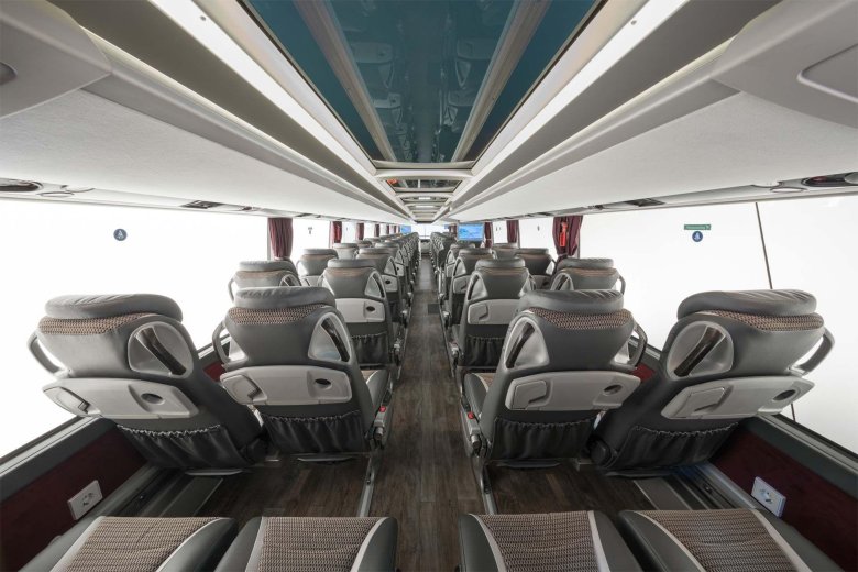 Setra s 531 DT внутри