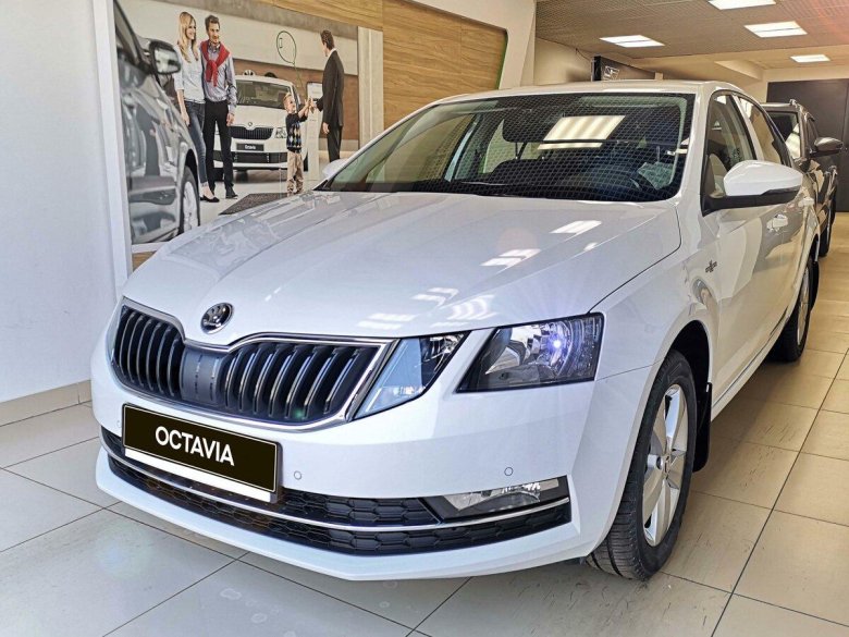Шкода Октавия 2020