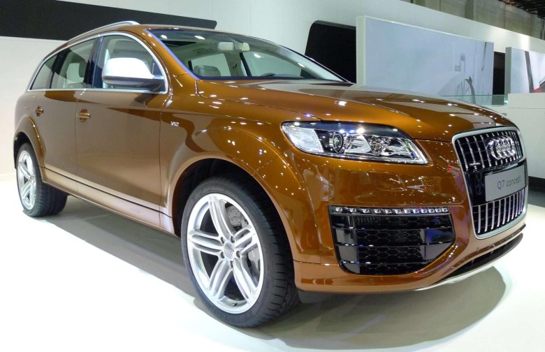 Audi q7 Brown