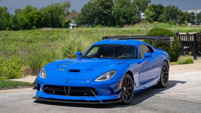 Dodge viper acr extreme