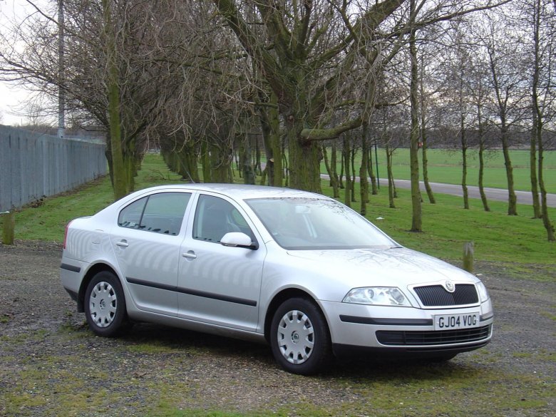 Шкода Octavia 2004