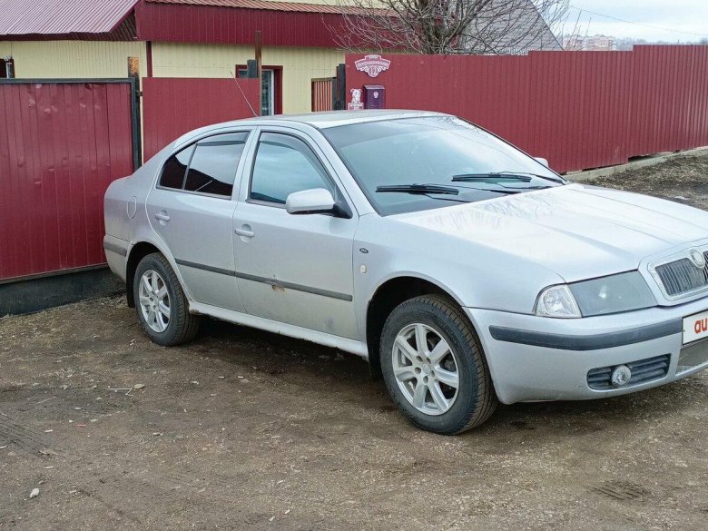 Шкода октавия тур 1.6 2008