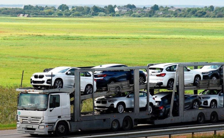 Машины на границе