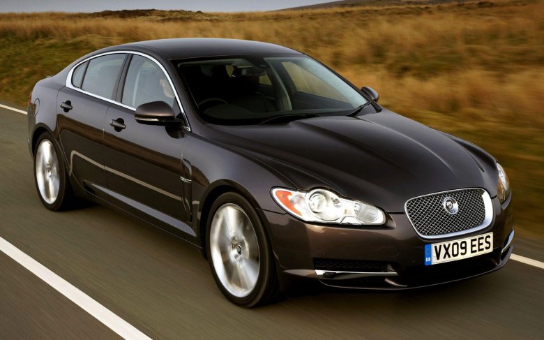 Ягуар машина XF