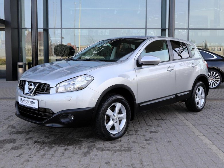 Nissan qashqai 2011