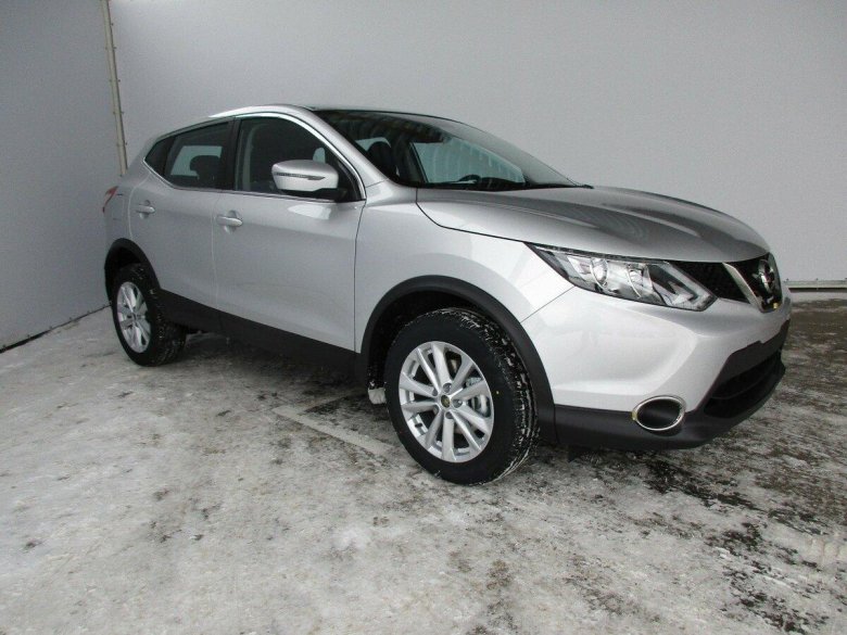 Ниссан Кашкай серебристый