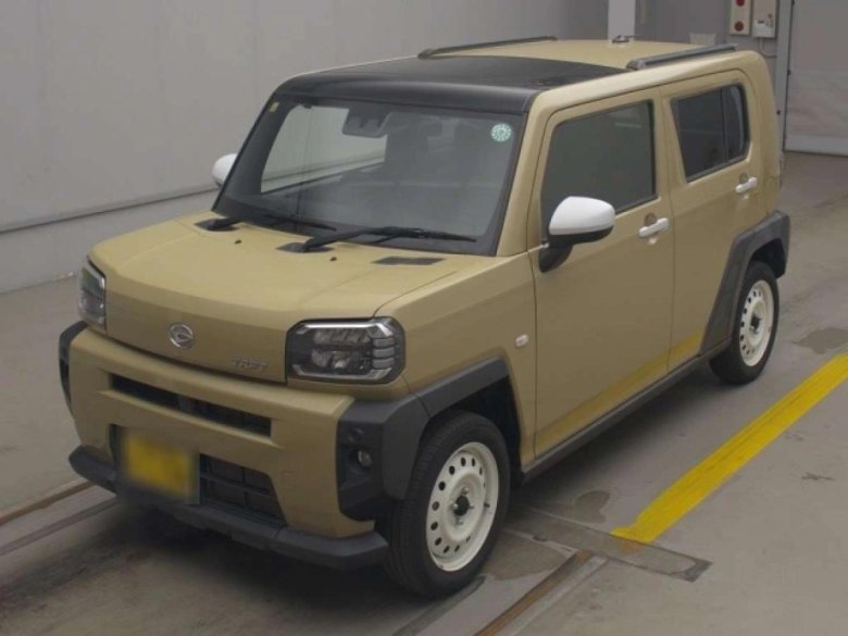 Daihatsu taft la 900