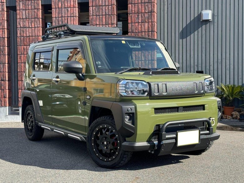 Daihatsu taft (la900)