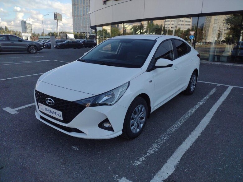 Hyundai Solaris 2021