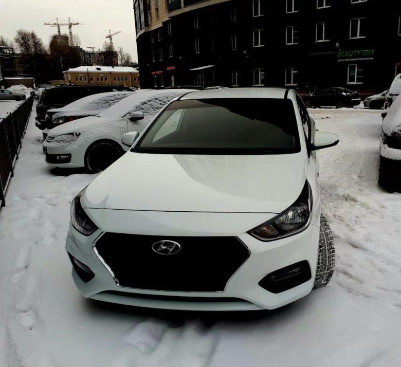 Хендай Солярис 2 белый