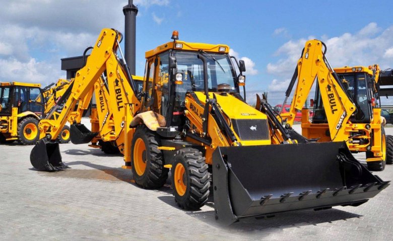 Экскаватор-погрузчик bull 4sx