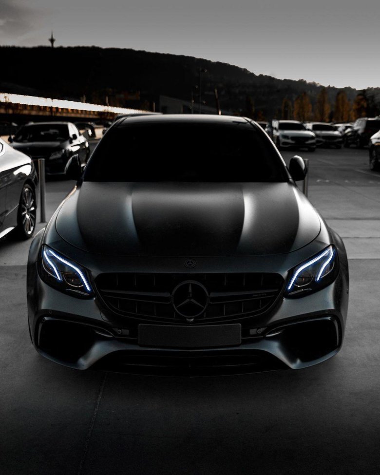 Mercedes Benz e63s AMG