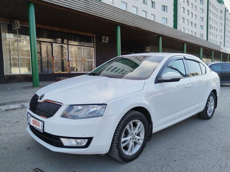 Шкода октавия 2015 белая