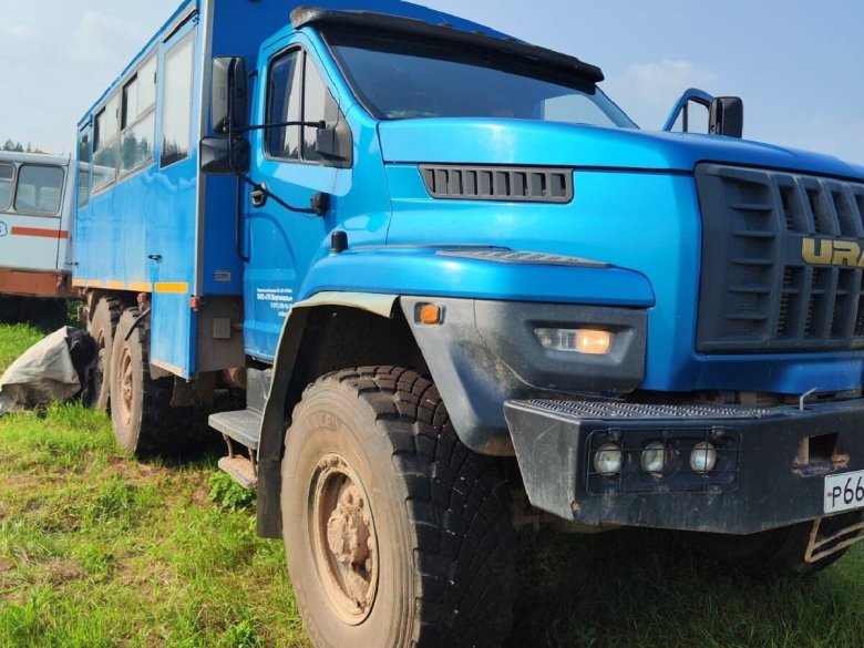 Вахтовый автобус урал некст