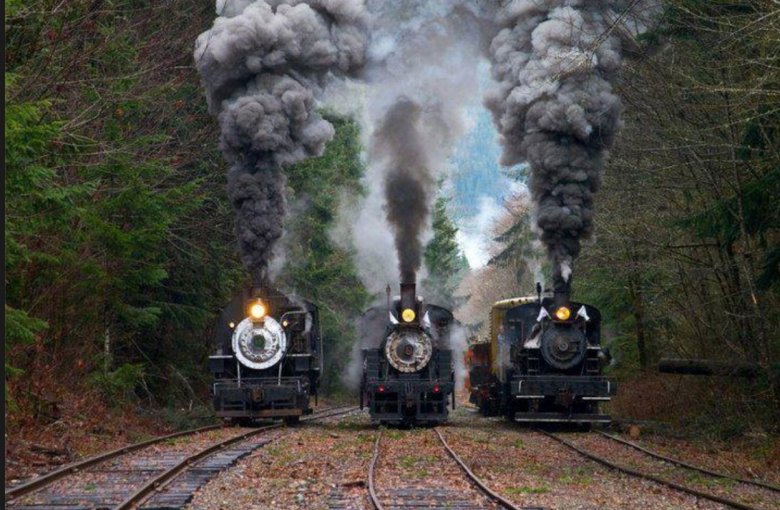 Старинный поезд