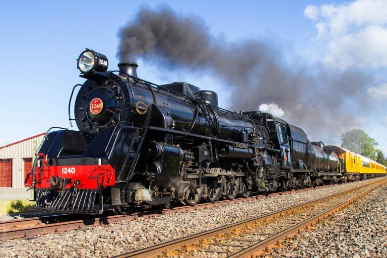 Локомотив паровоз