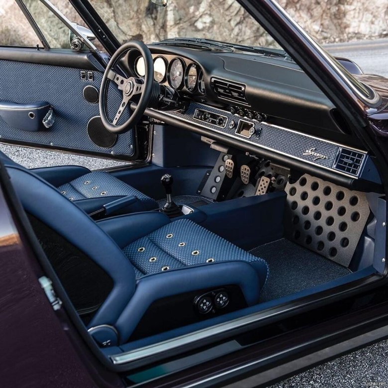 Porsche 911 Singer салон