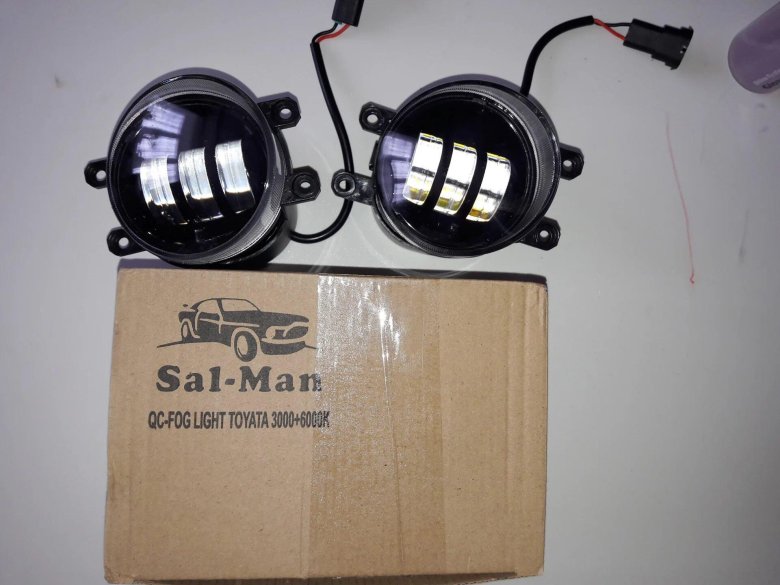 Противотуманки Тойота Камри 50