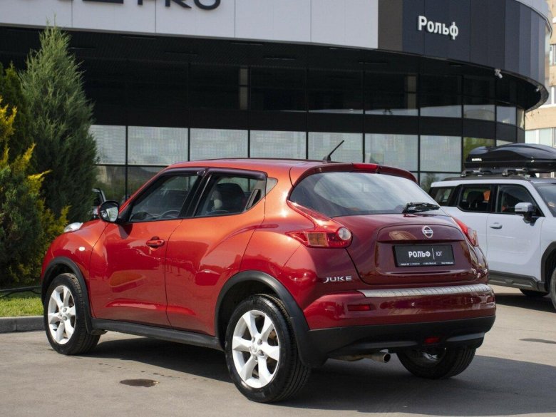 Ниссан жук 2013