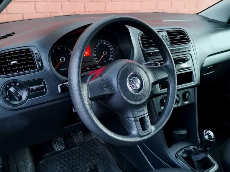 Фольксваген поло 2012