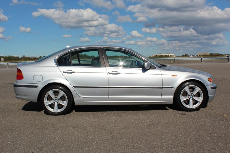 BMW 3 2004