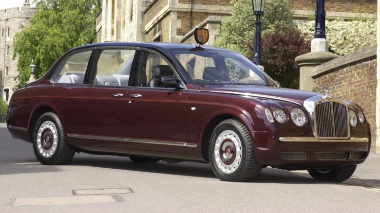 Bentley state limousine елизаветы ii