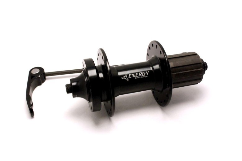 Втулка задняя для велосипеда 135 10 32h под гайки кассета