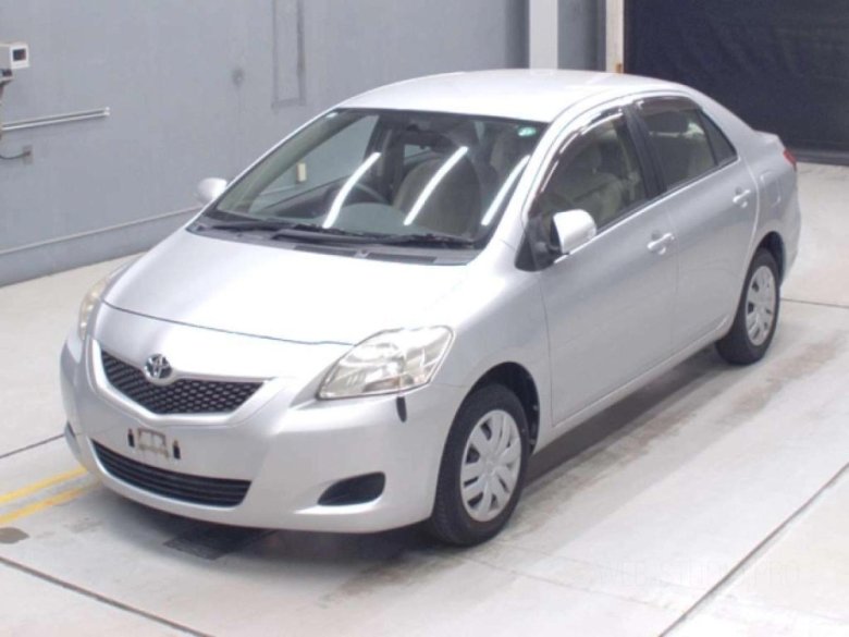 Toyota belta 2011