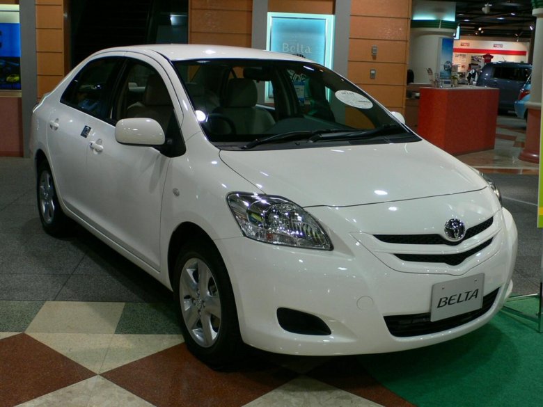 Toyota Belta 2012